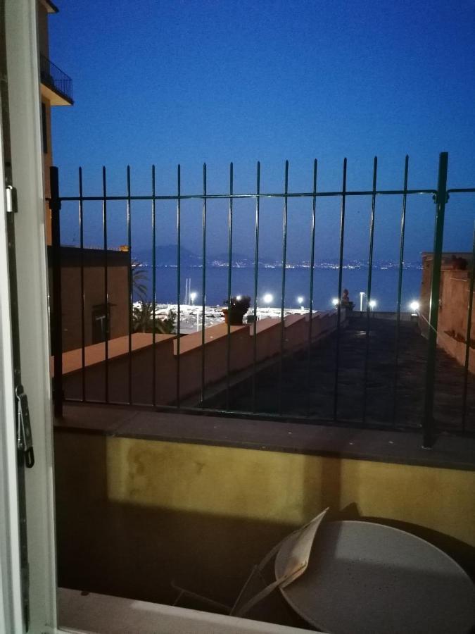 Napoli D'Amare B&B Exterior photo